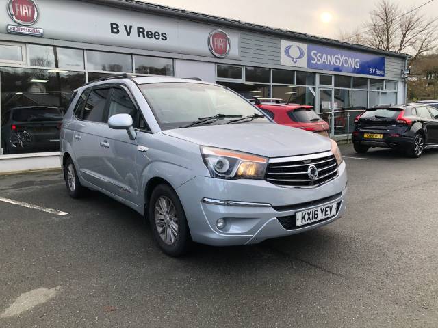 SsangYong Turismo 2.2 EX 5dr Tip Auto MPV Diesel Silver