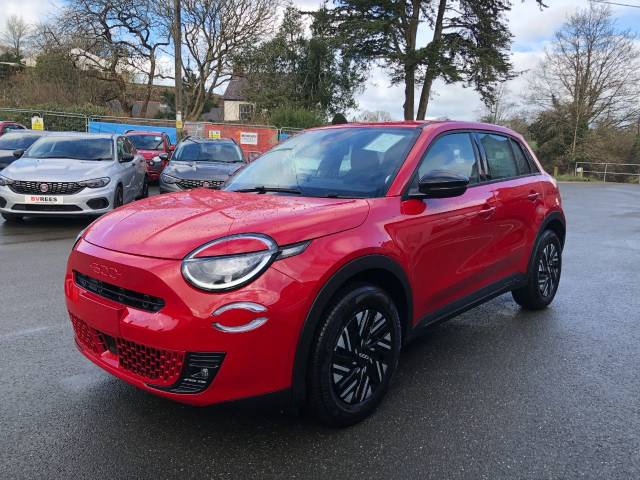 2024 Fiat 600 0.0 115kW Red 54kWh 5dr Auto