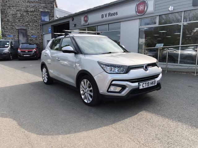 SsangYong Tivoli 1.6 D ELX 5dr Hatchback Diesel Silver