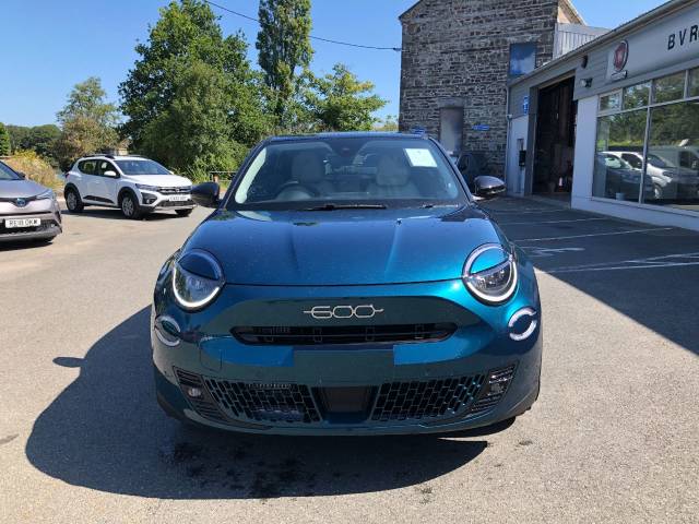 2025 Fiat 600 1.2 100 Hybrid La Prima Auto
