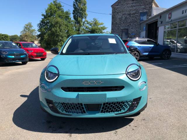 2025 Fiat 600 1.2 100 Hybrid La Prima Auto