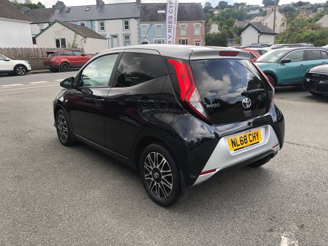 2018 Toyota Aygo 1.0 VVT-i X-Clusiv 5dr
