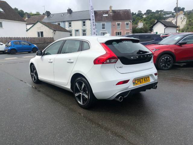 2018 Volvo V40 2.0 D2 [120] R DESIGN 5dr