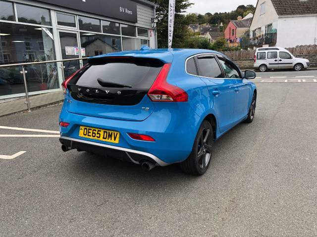 2015 Volvo V40 2.0 T2 [122] R DESIGN 5dr
