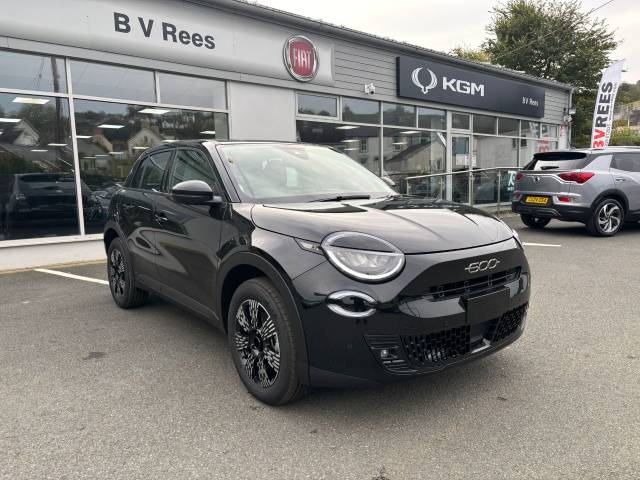 Fiat 600 1.2 136 Hybrid Icon Auto Hatchback Petrol / Electric Hybrid Black