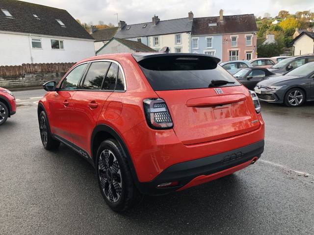 2025 Fiat 600 1.2 Hybrid 48V La Prima 5dr eDCT-6