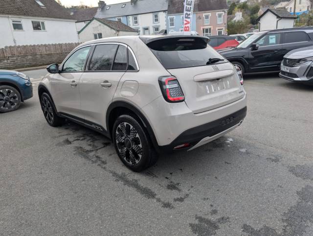 2025 Fiat 600 1.2 Hybrid 48V La Prima 5dr eDCT-6