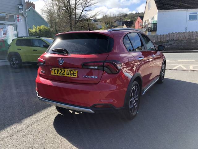 2022 Fiat Tipo Cross 1.0 Red 5dr