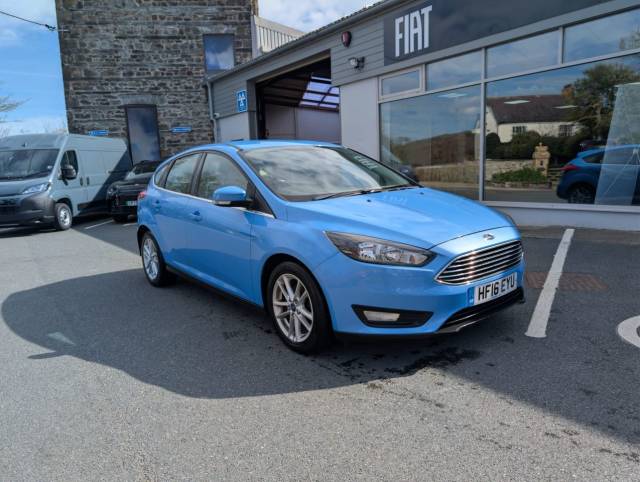 Ford Focus 1.5 TDCi 120 Zetec 5dr Hatchback Diesel Blue