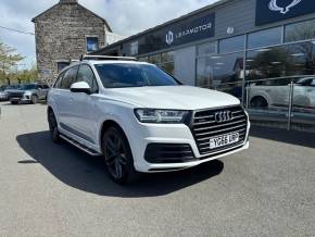 AUDI Q7 at B V Rees Cardigan