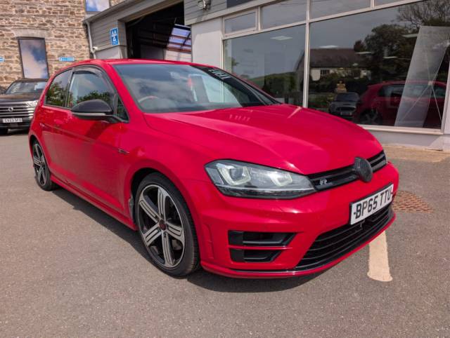 Volkswagen Golf 2.0 TSI R 3dr Hatchback Petrol Red