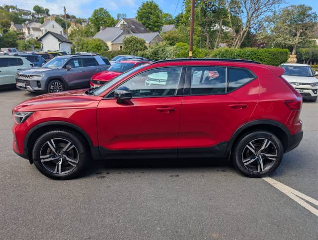 2023 Volvo XC40 2.0 B3P Plus Dark Auto
