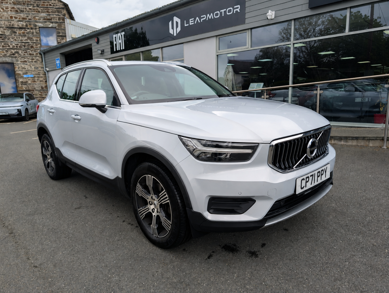 2021 Volvo XC40