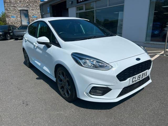Ford Fiesta 1.0 EcoBoost ST-Line X 5dr Hatchback Petrol White