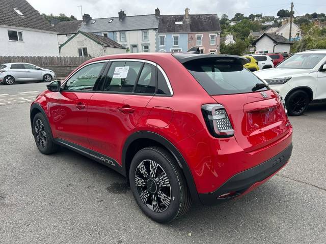 2026 Fiat 600 1.2 Hybrid Red Edition 136HP