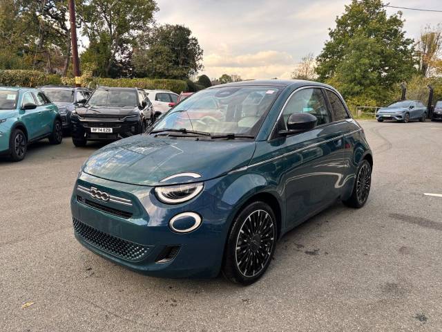 2026 Fiat 500 1.0 Mild Hybrid La Prima