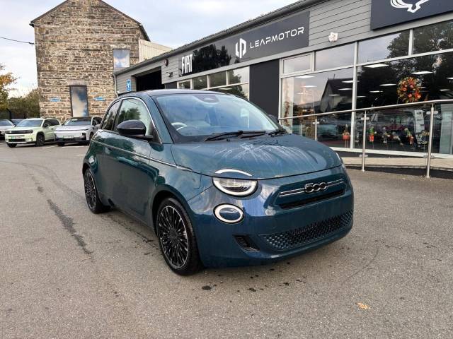 Fiat 500 1.0 Mild Hybrid La Prima Hatchback Petrol / Electric Hybrid Green